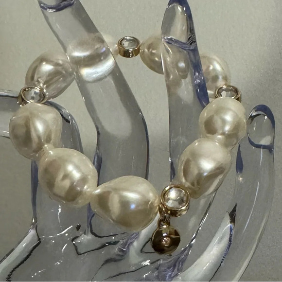 🆕J. Crew Baroque  Pearls & Crystal Bracelet - Picture 3 of 16
